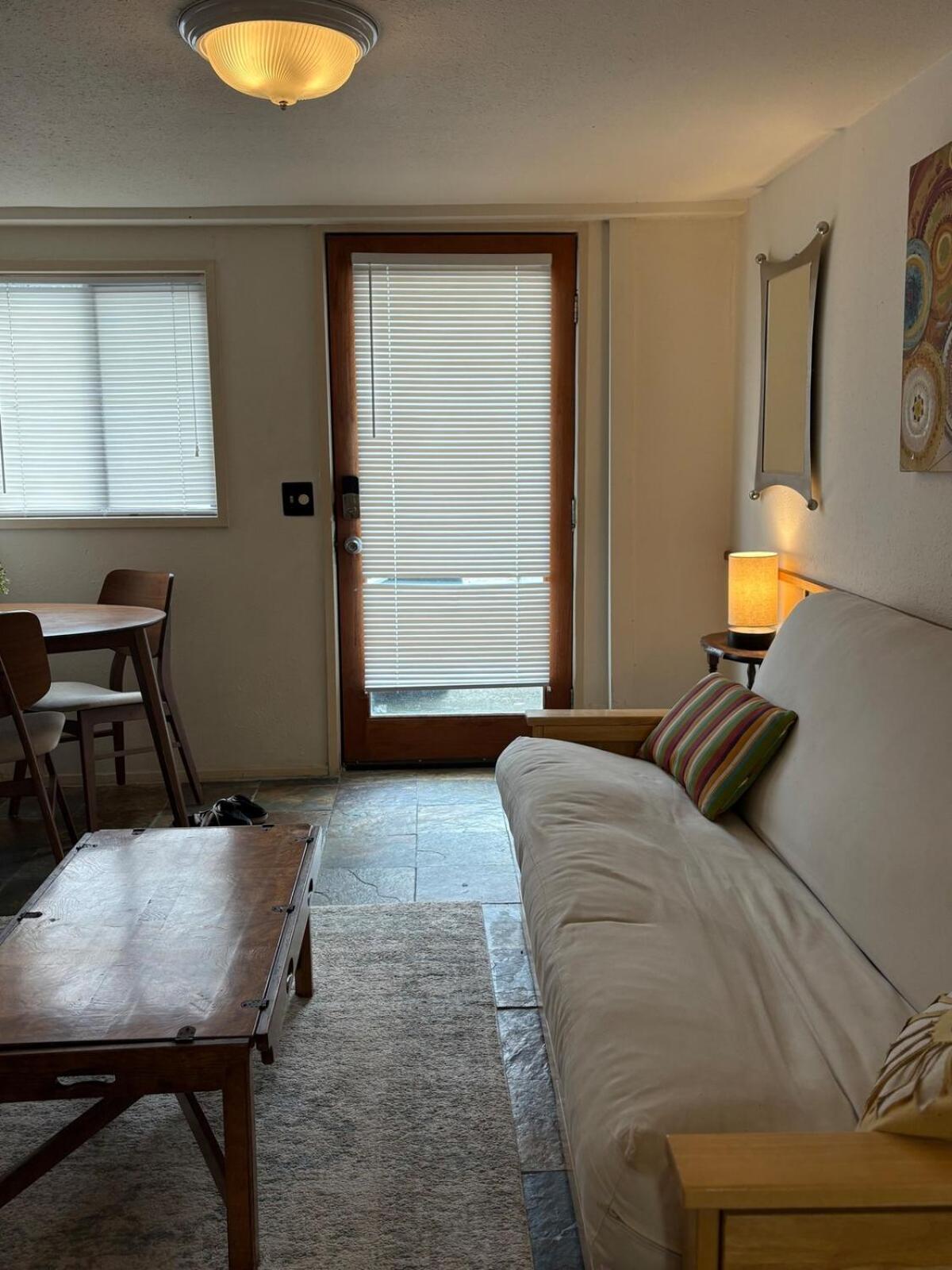 Holiday home Seattle-queen Anne-- 7 Bedroom 3 Ba--one Block To Spu Seattle